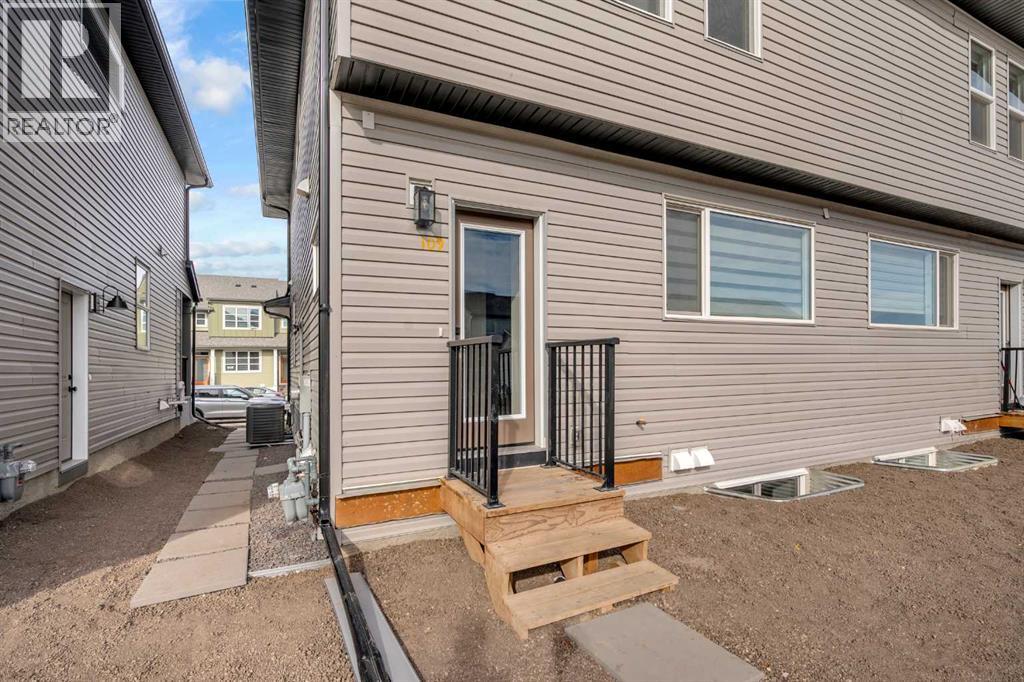 109 Savanna Place Ne, Calgary, Alberta  T3J 5P9 - Photo 46 - A2263590