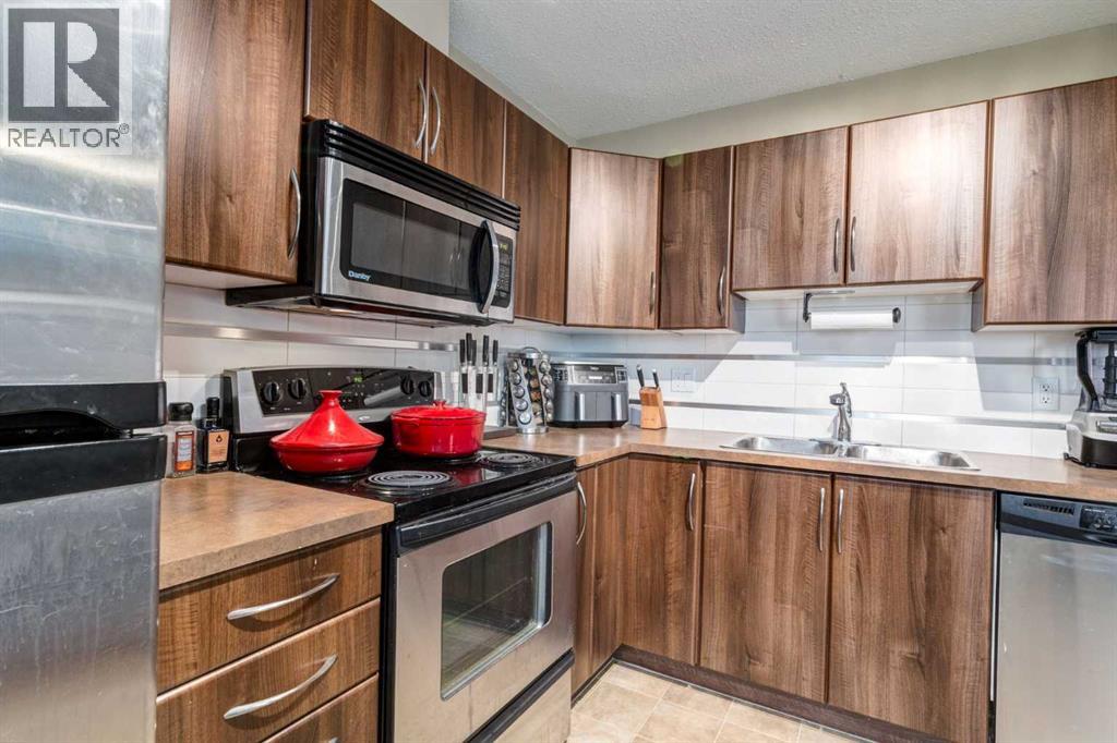 88 Chaparral Ridge Park Se, Calgary, Alberta  t2x 0e3 - Photo 6 - A2255554