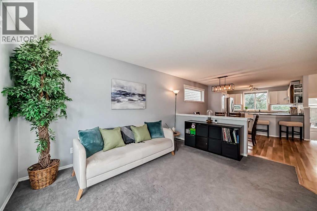 71 Tuscany Springs Rise Nw, Calgary, Alberta  T3L 2S2 - Photo 8 - A2255789