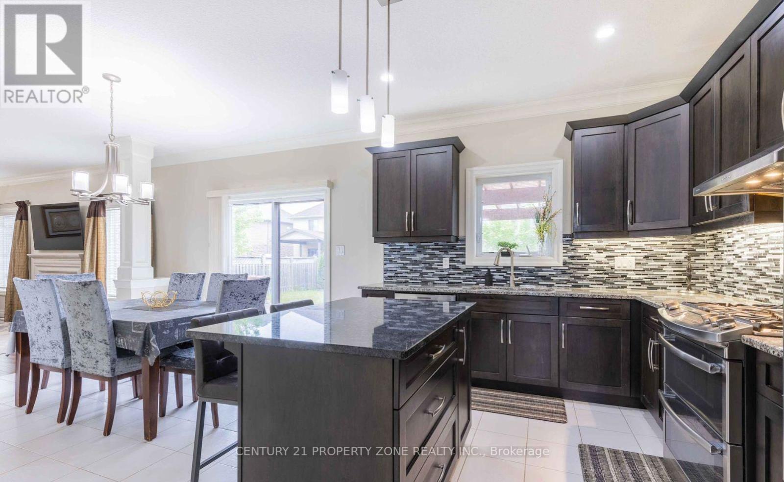 1025 Gleneagle Trail, London North, Ontario  N6G 0K9 - Photo 6 - X12455509