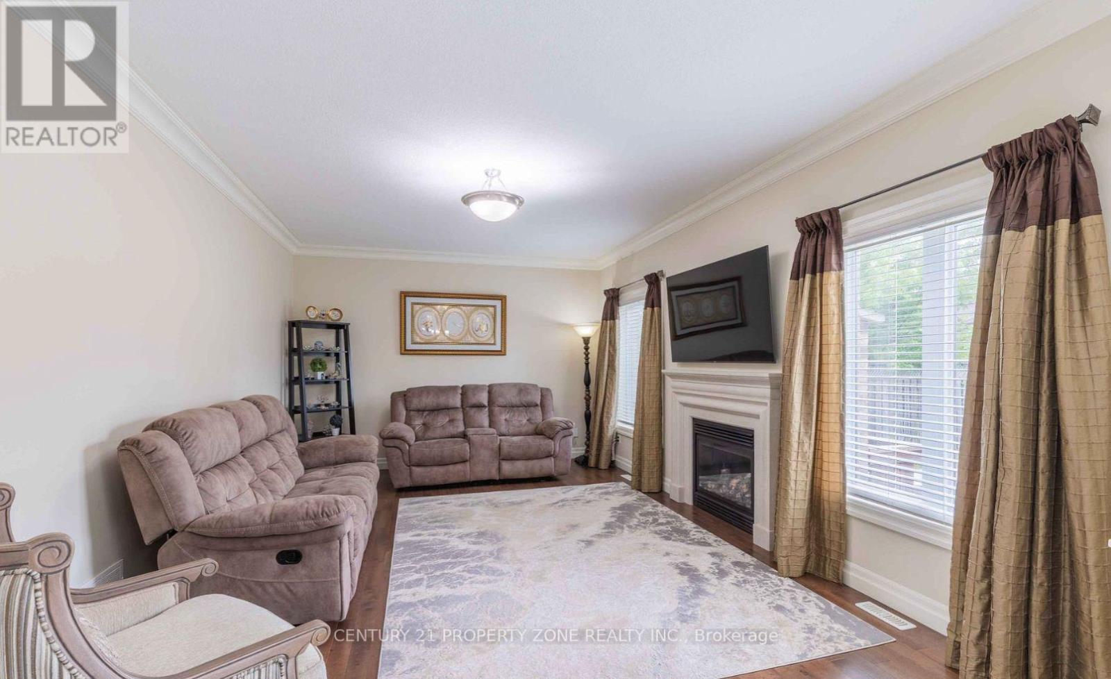 1025 Gleneagle Trail, London North, Ontario  N6G 0K9 - Photo 7 - X12455509