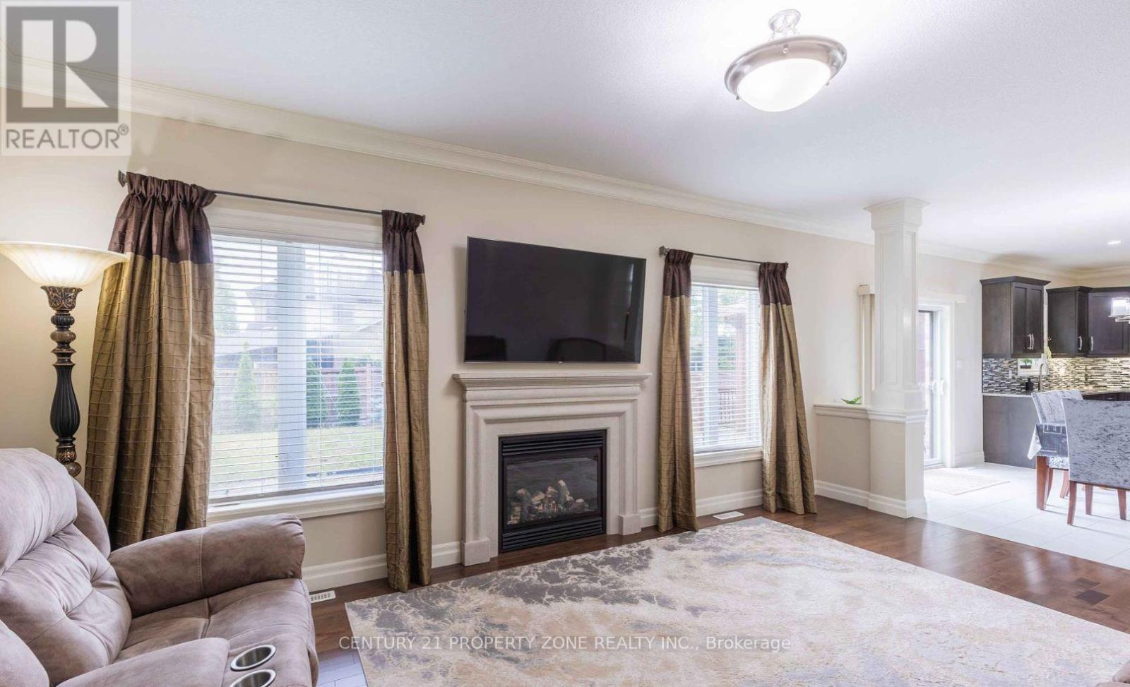 1025 Gleneagle Trail, London North, Ontario  N6G 0K9 - Photo 8 - X12455509