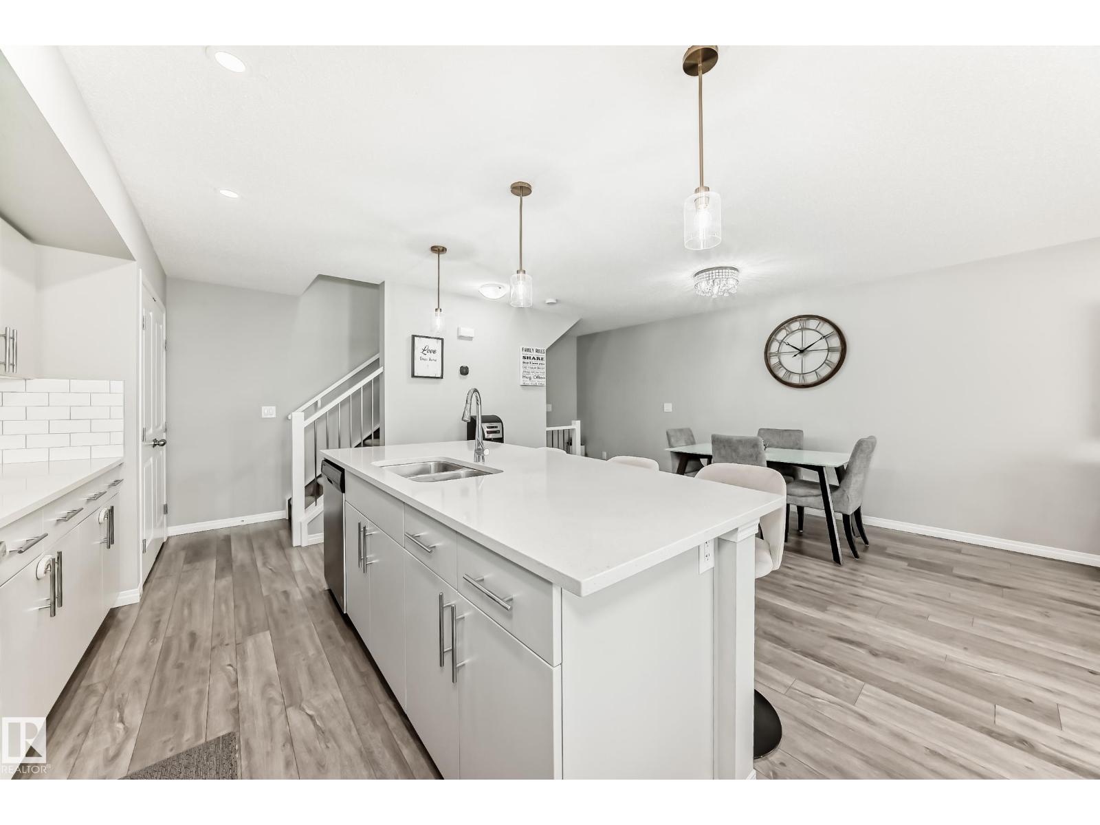 20310 15a Av Nw, Edmonton, Alberta  T6M 1L5 - Photo 6 - E4461578