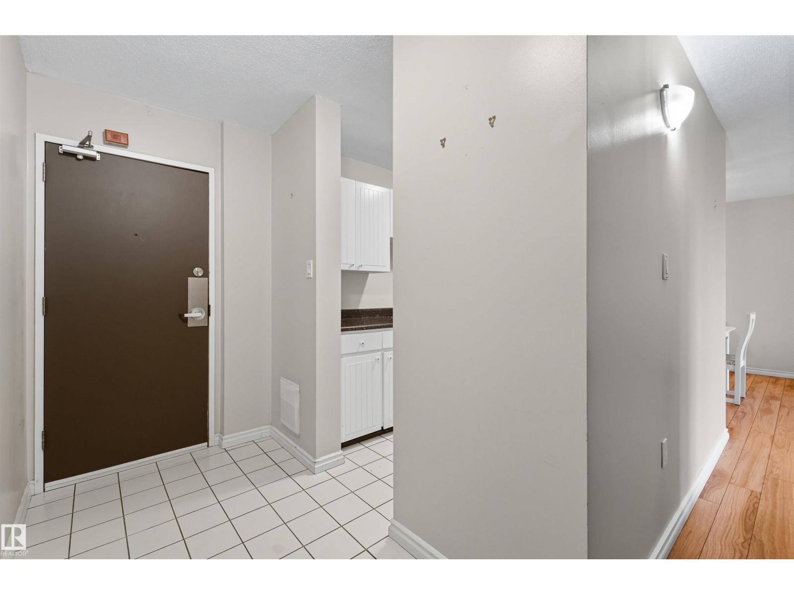 Unknown Address, ,     - Photo 5 - E4461583