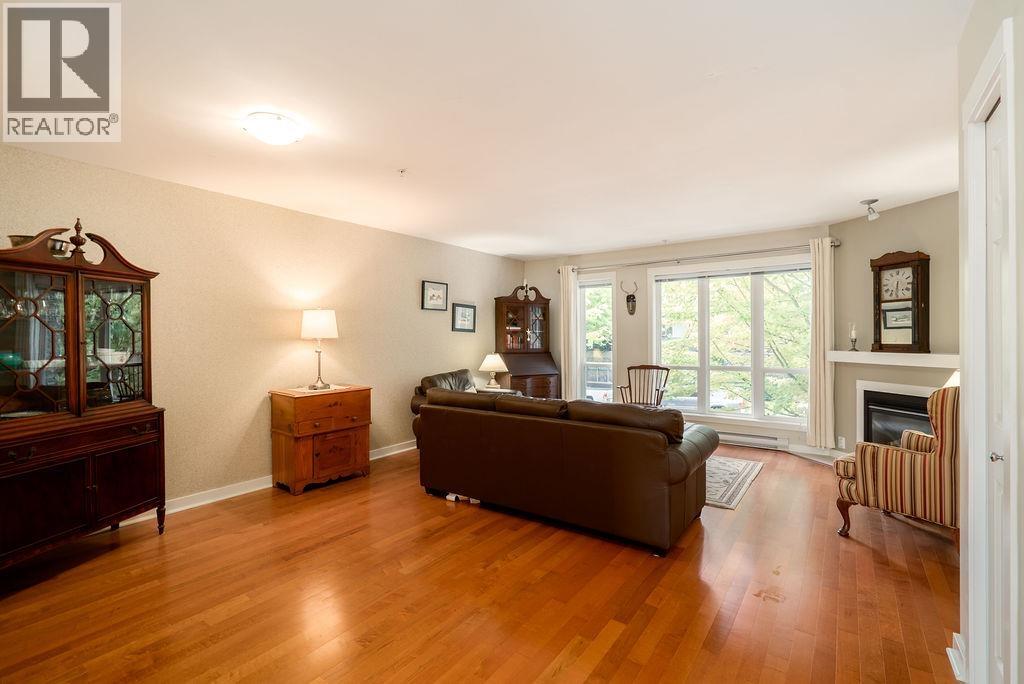 3 1233 Main Street, Squamish, British Columbia  V8B 0P7 - Photo 14 - R3057278