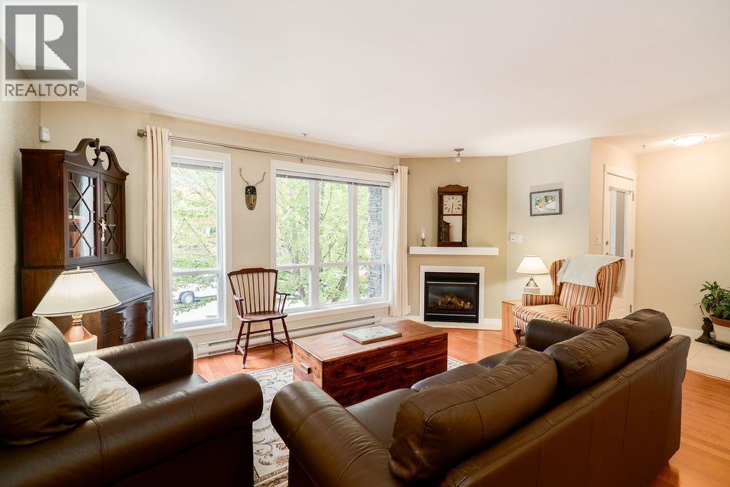 3 1233 Main Street, Squamish, British Columbia  V8B 0P7 - Photo 17 - R3057278