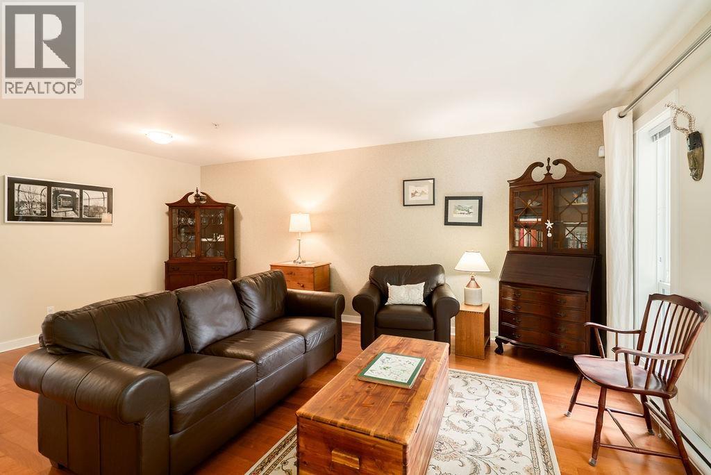 3 1233 Main Street, Squamish, British Columbia  V8B 0P7 - Photo 19 - R3057278