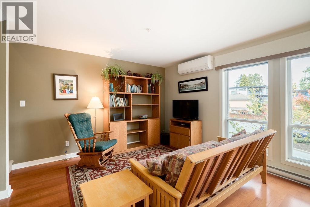 3 1233 Main Street, Squamish, British Columbia  V8B 0P7 - Photo 5 - R3057278