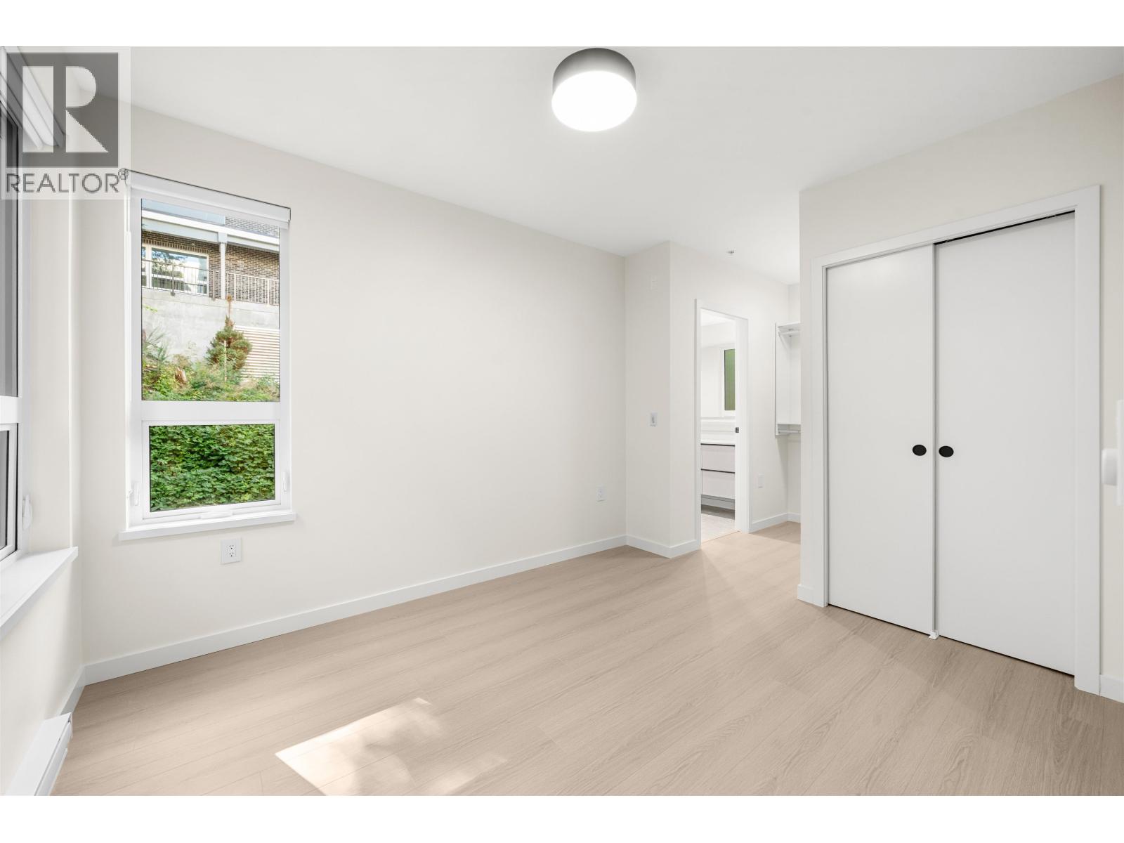 303 2015 St. Johns Street, Port Moody, British Columbia  V3H 0N5 - Photo 10 - R3057282