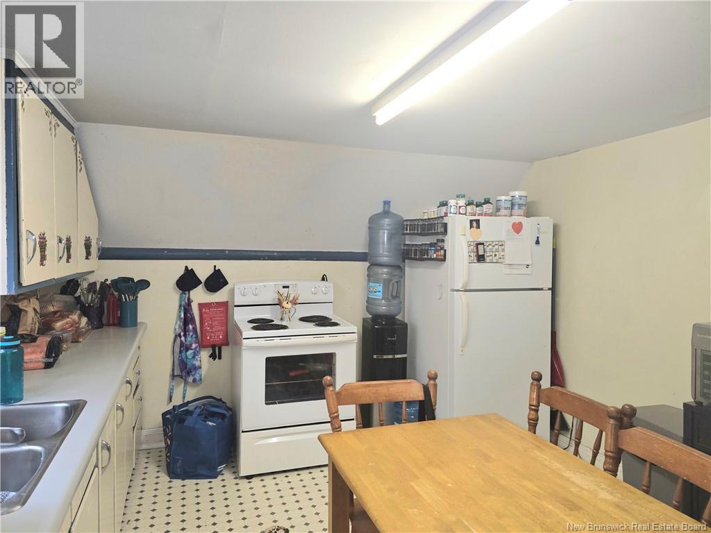 381-383 Jane Street, Miramichi, New Brunswick  E1V 2V1 - Photo 4 - NB128239