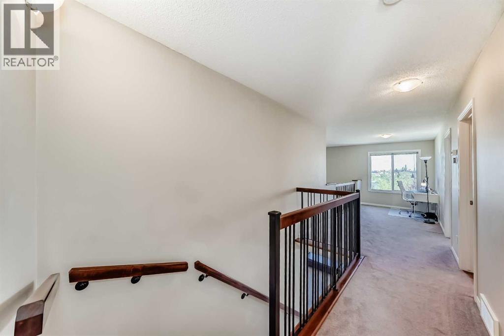325 West Lakeview Drive, Chestermere, Alberta  T1X 1T2 - Photo 25 - A2255090