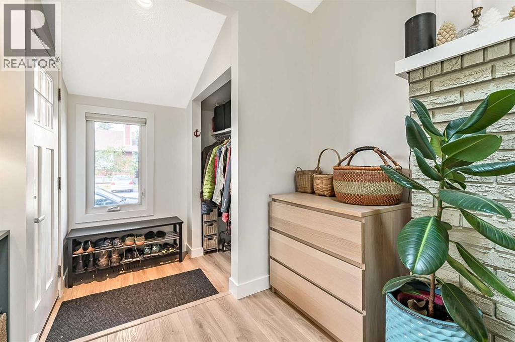 4004 46 Street Sw, Calgary, Alberta  T3E 6P3 - Photo 7 - A2255468