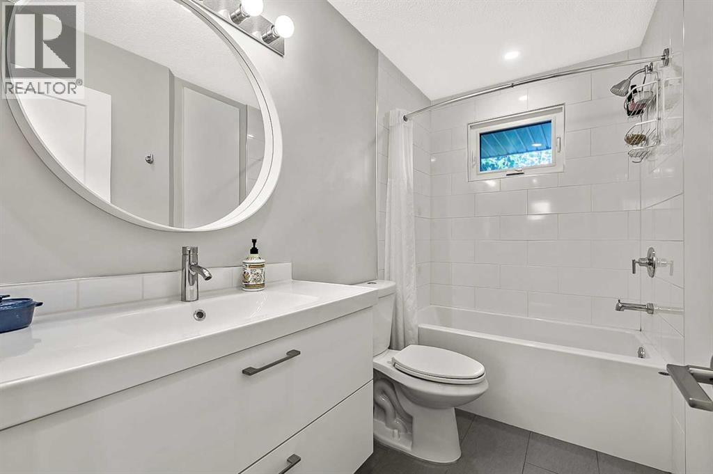 4004 46 Street Sw, Calgary, Alberta  T3E 6P3 - Photo 30 - A2255468