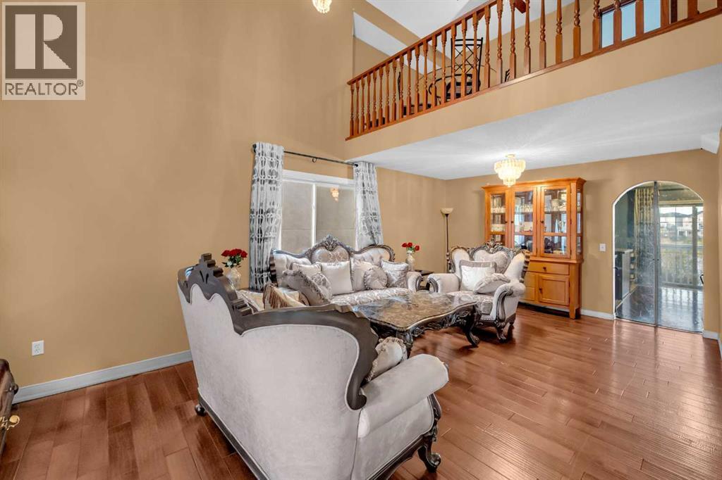 308 Taracove Estate Drive Ne, Calgary, Alberta  T3J 5A1 - Photo 3 - A2262589