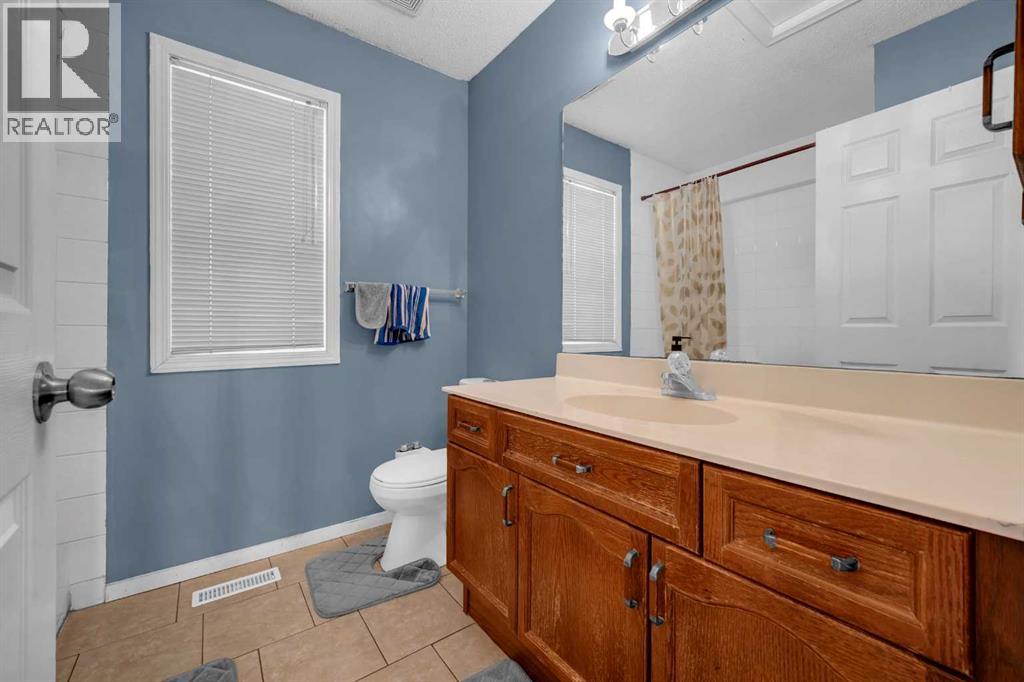 308 Taracove Estate Drive Ne, Calgary, Alberta  T3J 5A1 - Photo 30 - A2262589