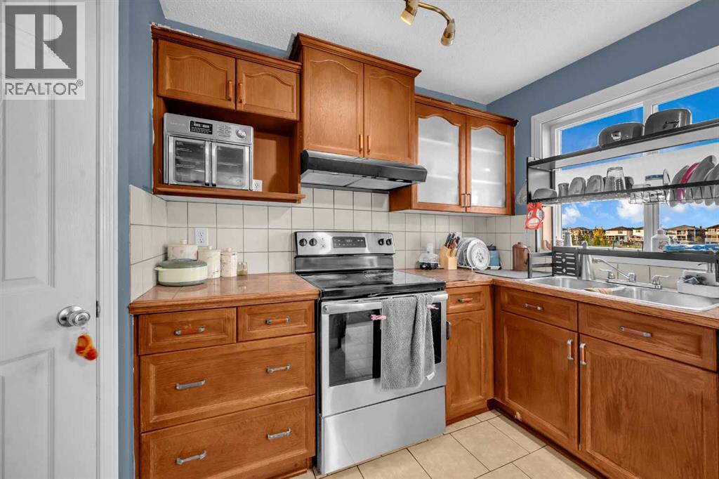 308 Taracove Estate Drive Ne, Calgary, Alberta  T3J 5A1 - Photo 8 - A2262589