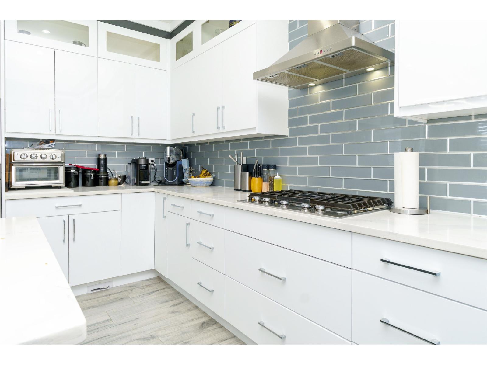 35257 Ewert Avenue, Mission, British Columbia  V2V 0G3 - Photo 3 - R3051295