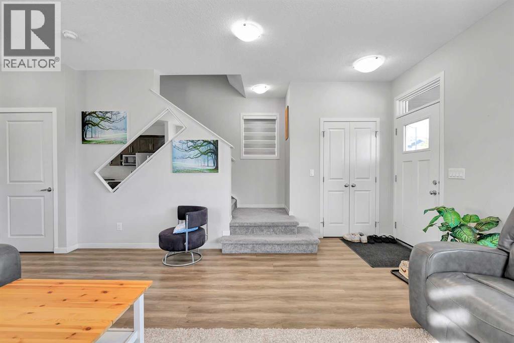 103 Dawson Harbour Hill, Chestermere, Alberta  T1X 2A2 - Photo 7 - A2262176