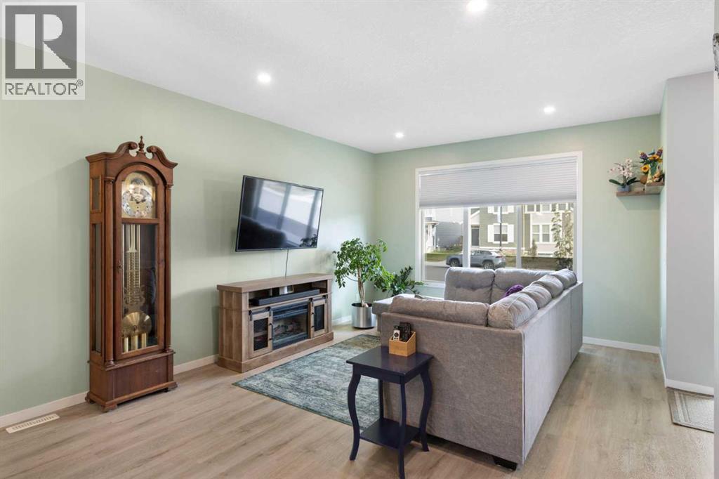 185 Dawson Drive, Chestermere, Alberta  T1X 1Z8 - Photo 6 - A2262795