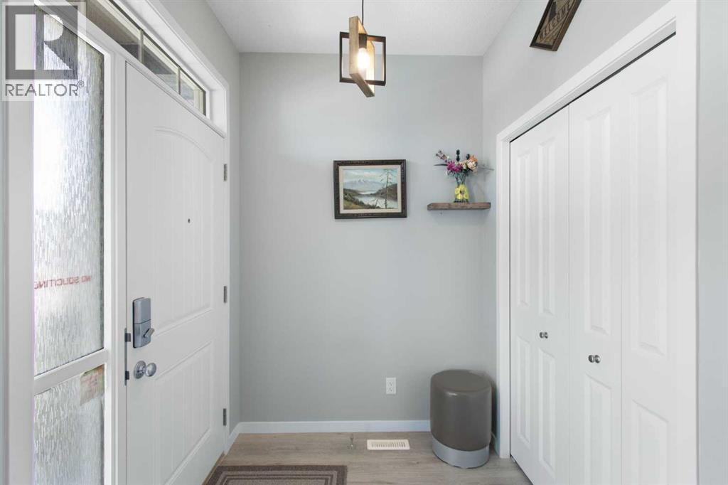 185 Dawson Drive, Chestermere, Alberta  T1X 1Z8 - Photo 5 - A2262795