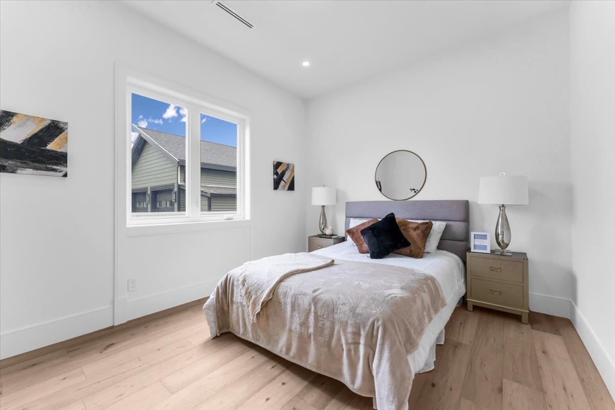 23820 Old Yale Road, Langley, British Columbia  V2Z 2K4 - Photo 17 - R3056237