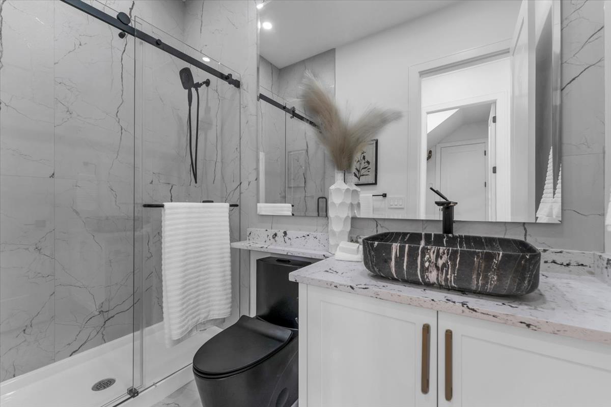 23820 Old Yale Road, Langley, British Columbia  V2Z 2K4 - Photo 18 - R3056237