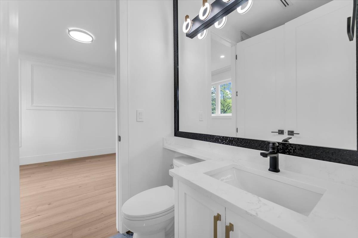 23820 Old Yale Road, Langley, British Columbia  V2Z 2K4 - Photo 32 - R3056237