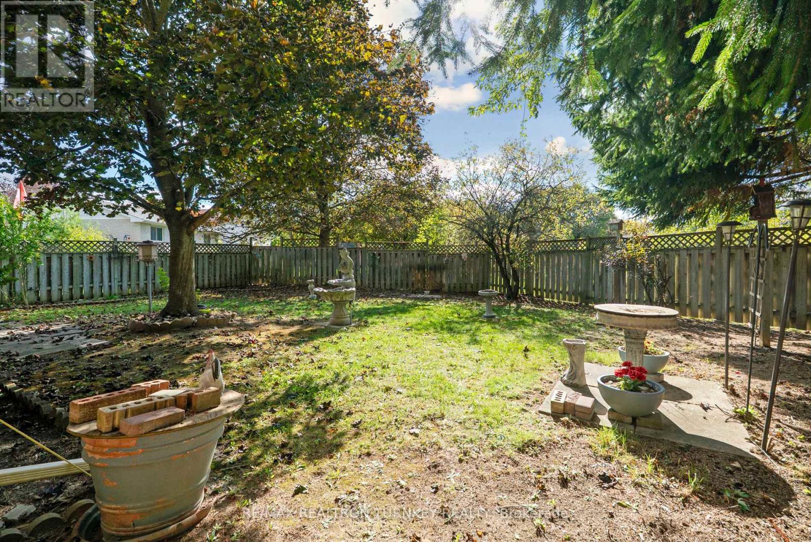 154 Meadowbank Road, Newmarket, Ontario  L3Y 4Y2 - Photo 27 - N12454881