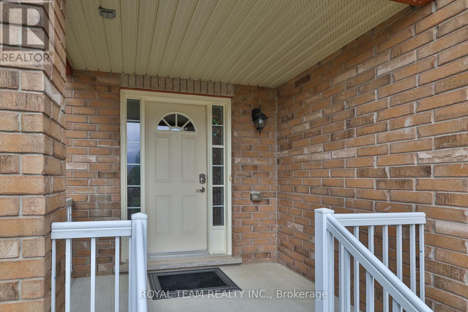 1398 Hunter Street, Innisfil, Ontario  L9S 4B7 - Photo 5 - N12455560