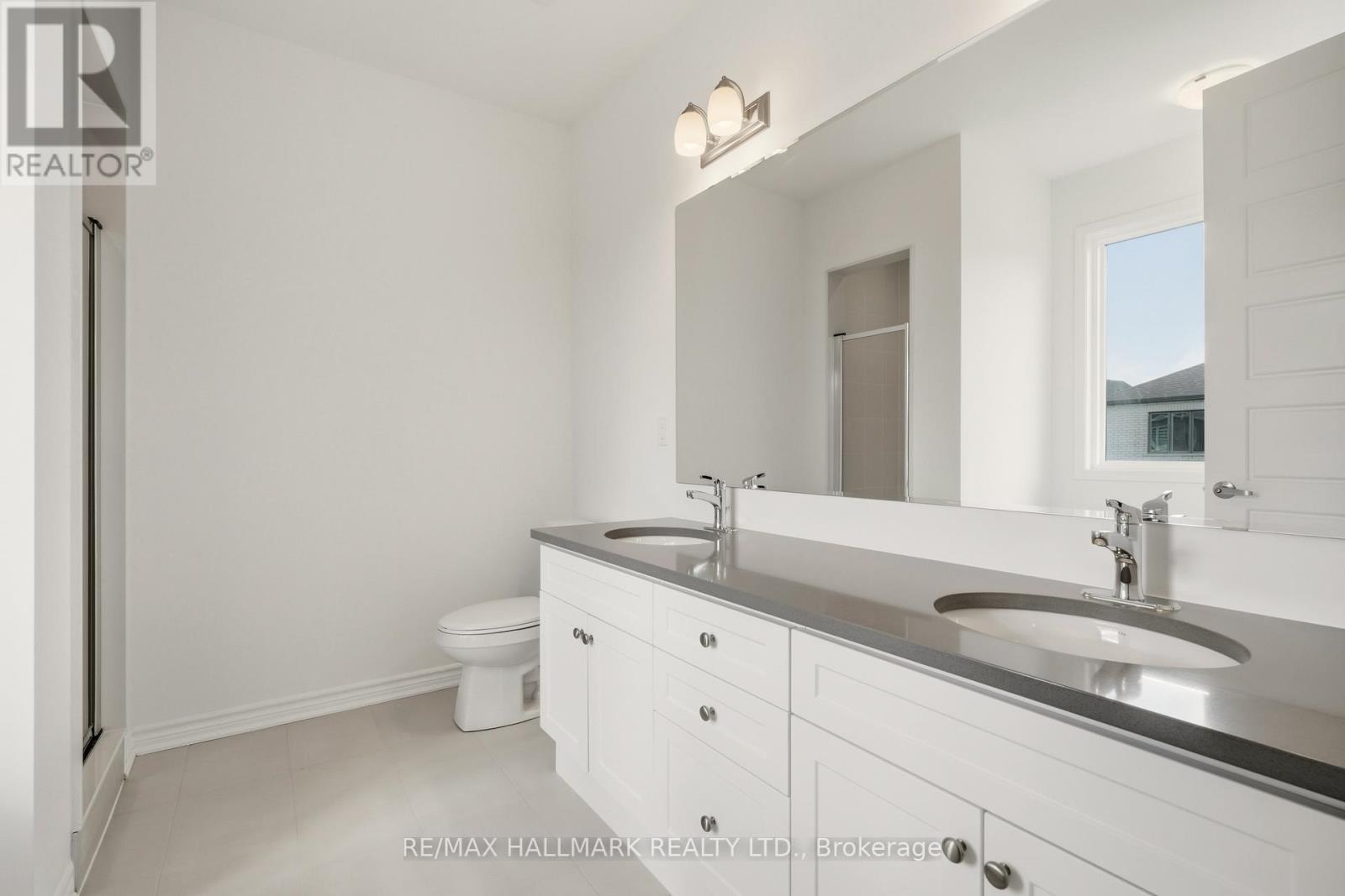 363 Reid Drive W, Barrie, Ontario  L9J 1A2 - Photo 21 - S12455565