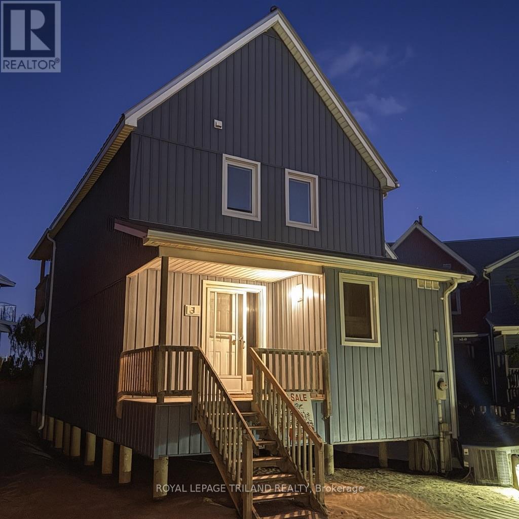 3 - 374 EDITH CAVELL BOULEVARD, Central Elgin, Ontario