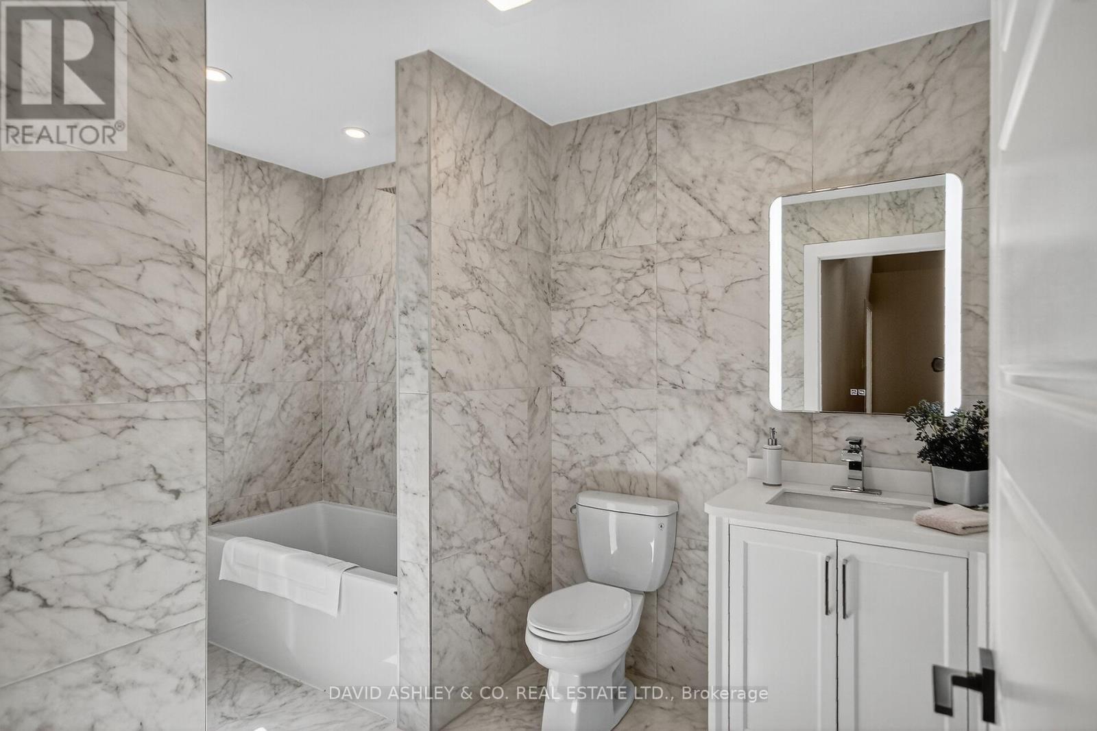 612 Tweedsmuir Avenue, Ottawa, Ontario  K1Z 5P3 - Photo 27 - X12450779