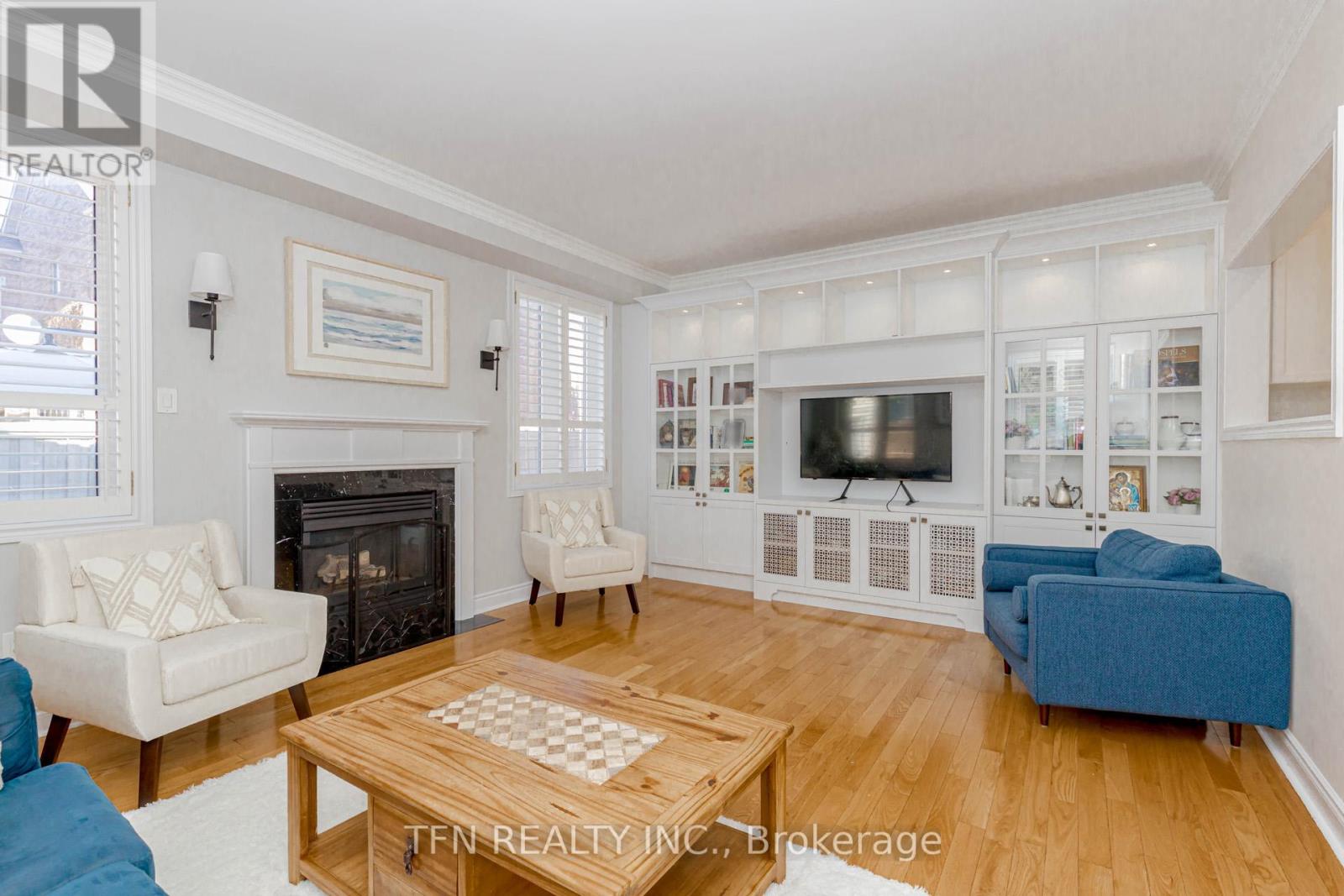7108 Gablehurst Crescent, Mississauga, Ontario  L5W 1E7 - Photo 18 - W12455558