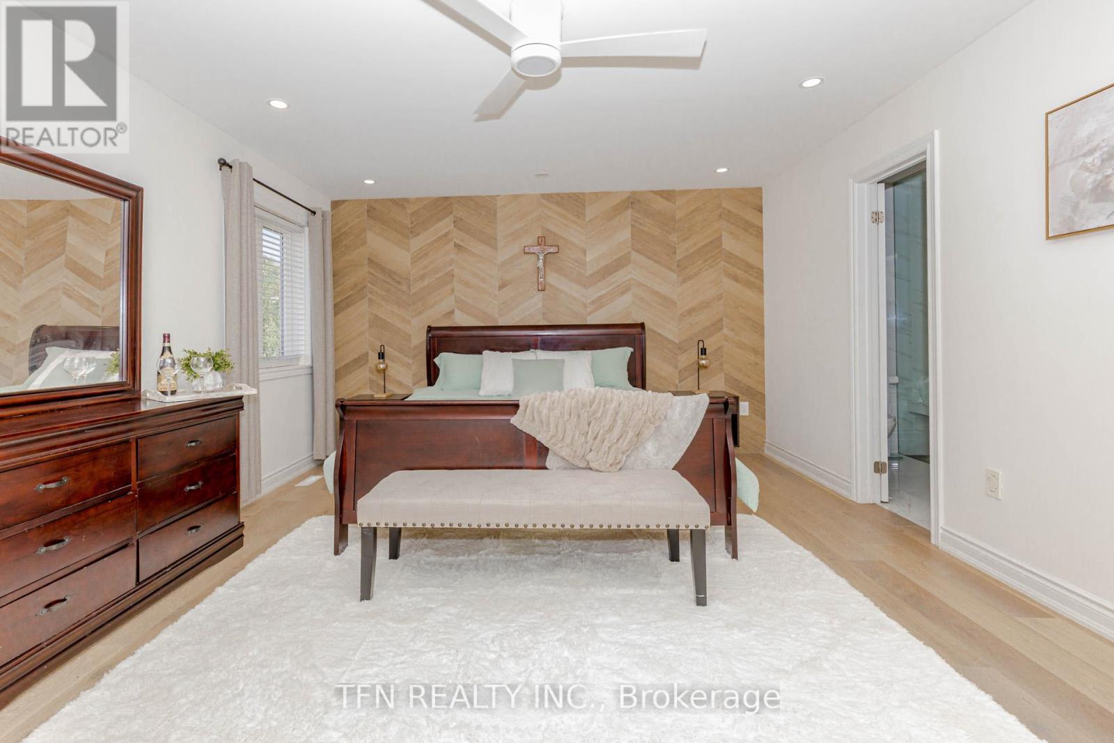 7108 Gablehurst Crescent, Mississauga, Ontario  L5W 1E7 - Photo 28 - W12455558