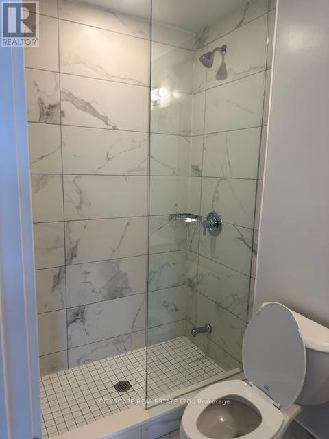 704 - 204 Burnhamthorpe Road E, Mississauga, Ontario  L5A 0B3 - Photo 15 - W12455566