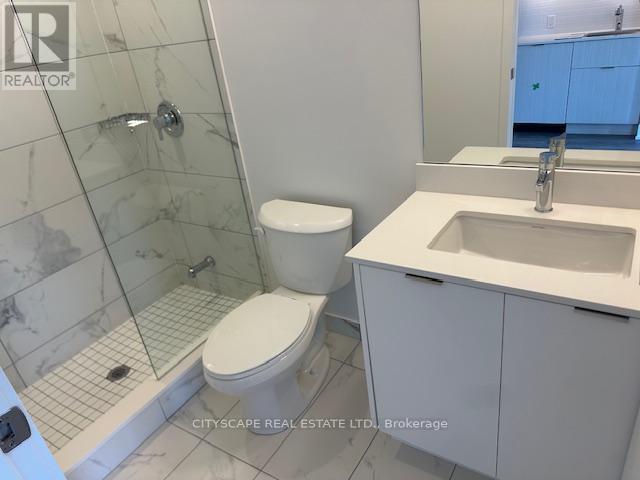 704 - 204 Burnhamthorpe Road E, Mississauga, Ontario  L5A 0B3 - Photo 17 - W12455566