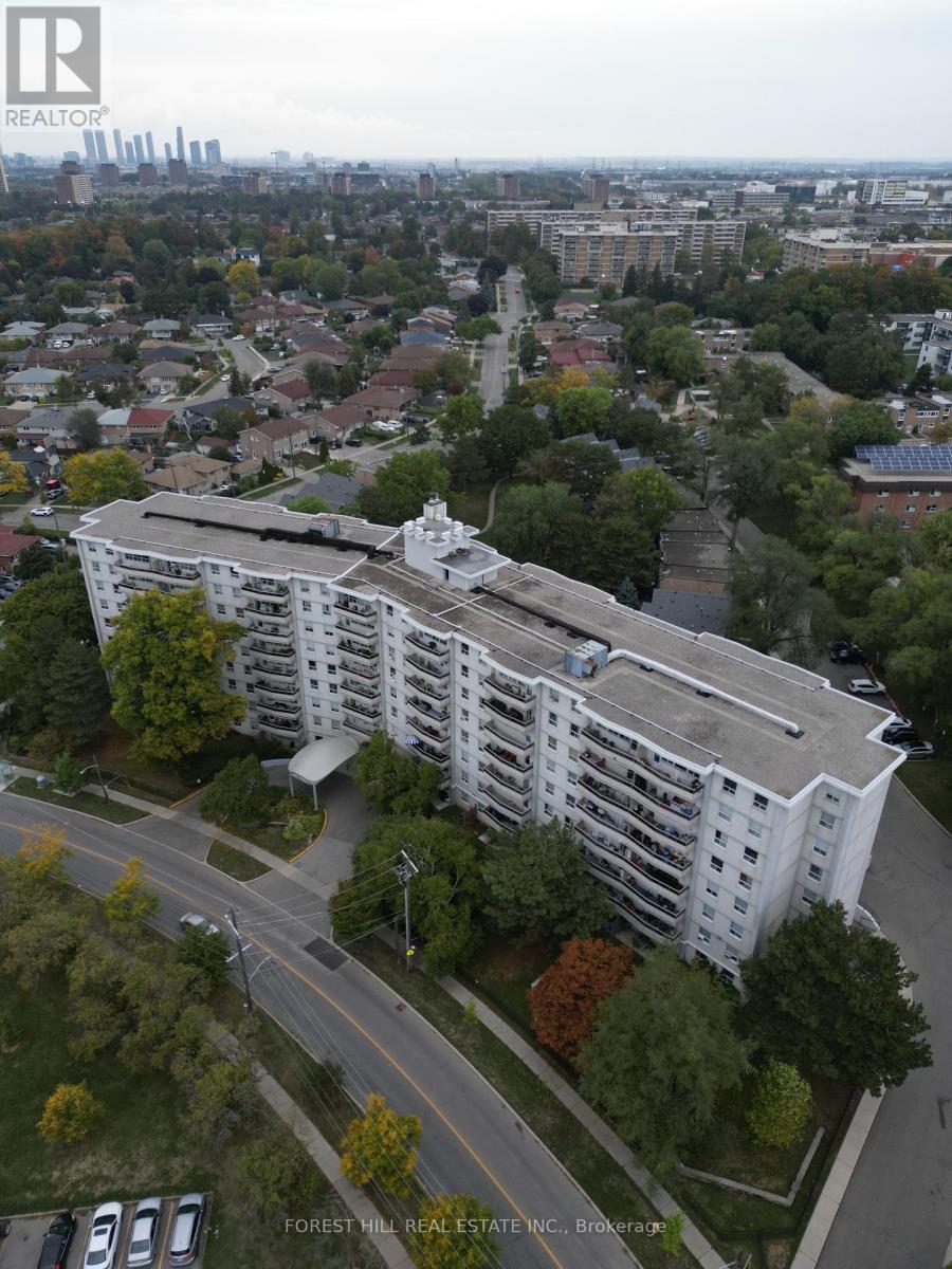 816 - 80 Grandravine Drive, Toronto, Ontario  M3J 1B2 - Photo 2 - W12455569