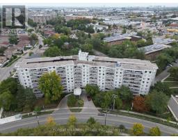 816 - 80 Grandravine Drive, Toronto (York University Heights), Ca