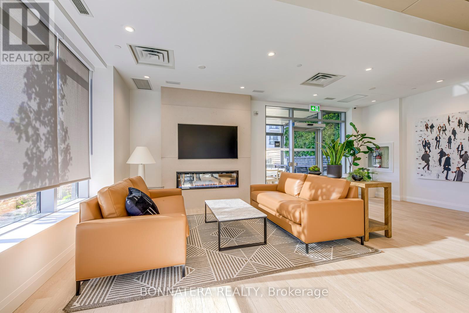 106 - 3250 Carding Mill Trail, Oakville, Ontario  L6M 1L3 - Photo 30 - W12455574