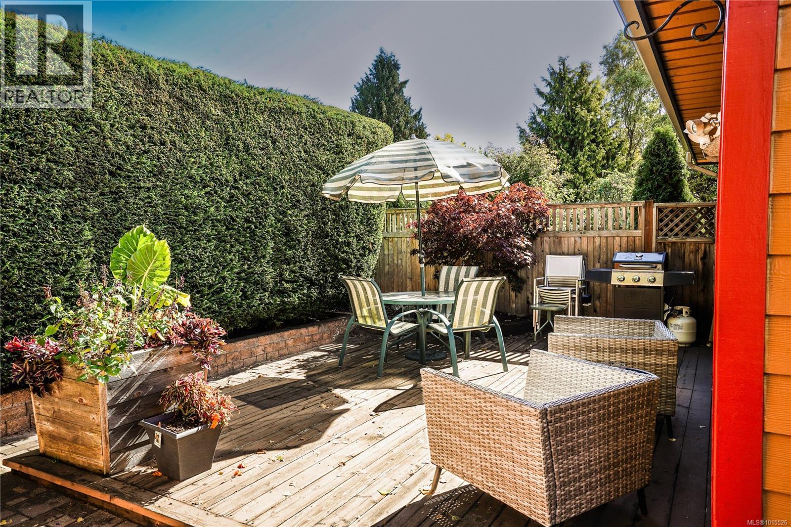 2617 Doncaster Dr, Victoria, British Columbia  V8R 2W5 - Photo 5 - 1015526