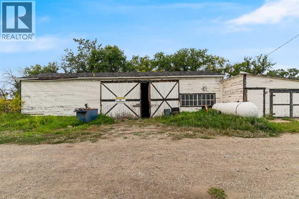 280060 Township Road 254, Rural Rocky View County, Alberta  T0M 0T0 - Photo 11 - A2250179