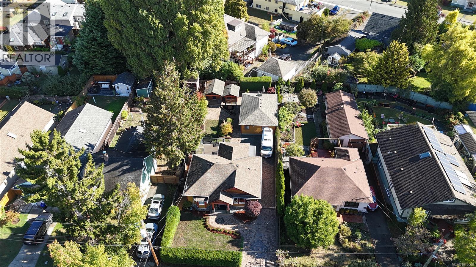 2617 Doncaster Dr, Victoria, British Columbia  V8R 2W5 - Photo 43 - 1015526