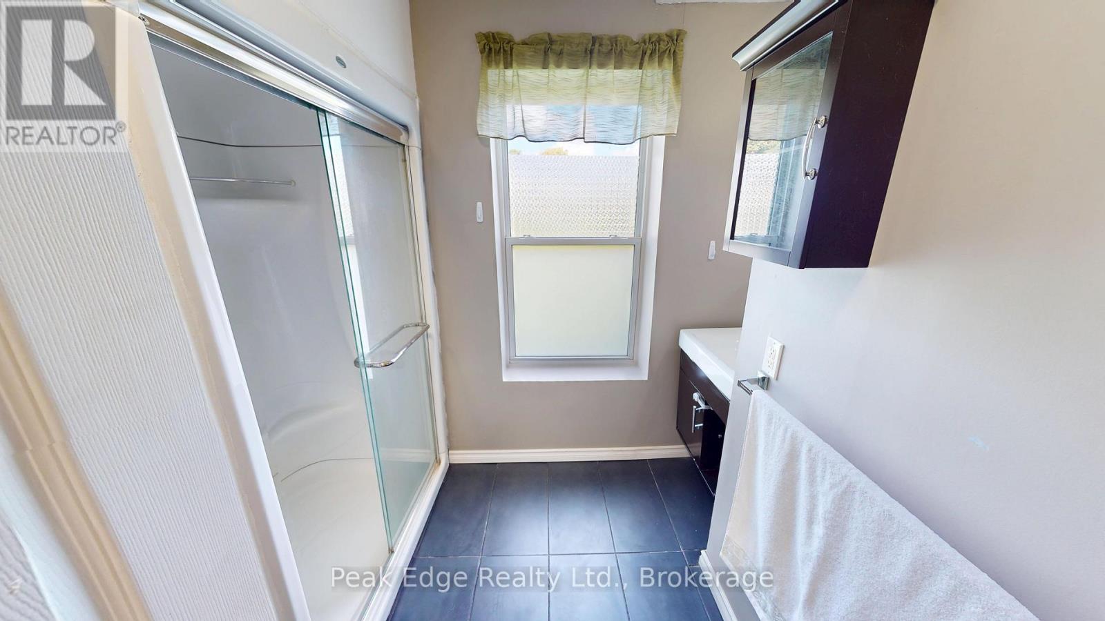 473 Campbell Street, Huron-Kinloss (Lucknow), Ontario  N0G 2H0 - Photo 10 - X12455588