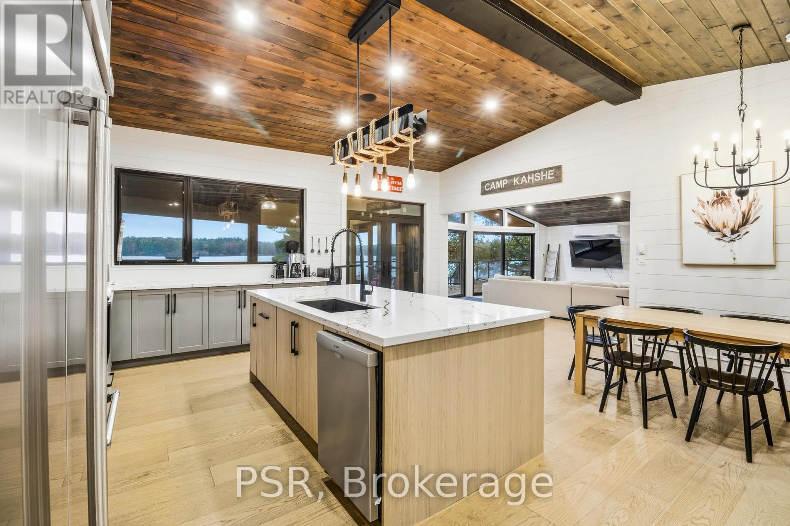 1069 White Eagle Road, Gravenhurst, Ontario  P0E 1G0 - Photo 18 - X12455602