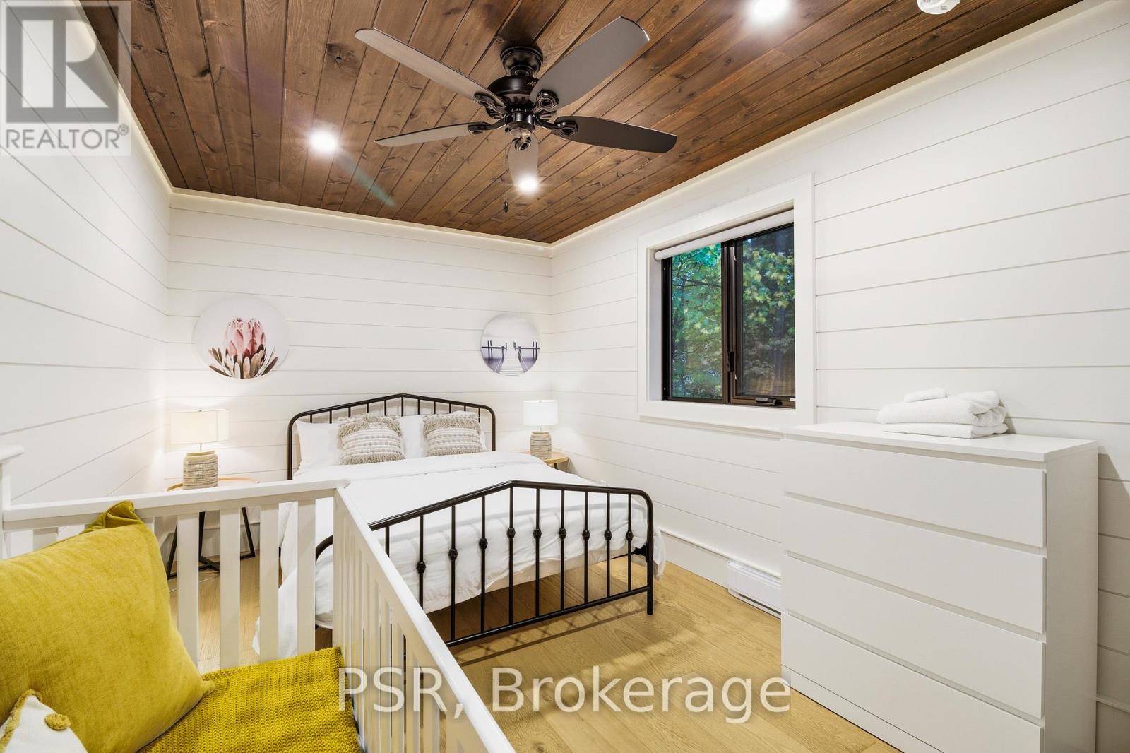 1069 White Eagle Road, Gravenhurst, Ontario  P0E 1G0 - Photo 33 - X12455602