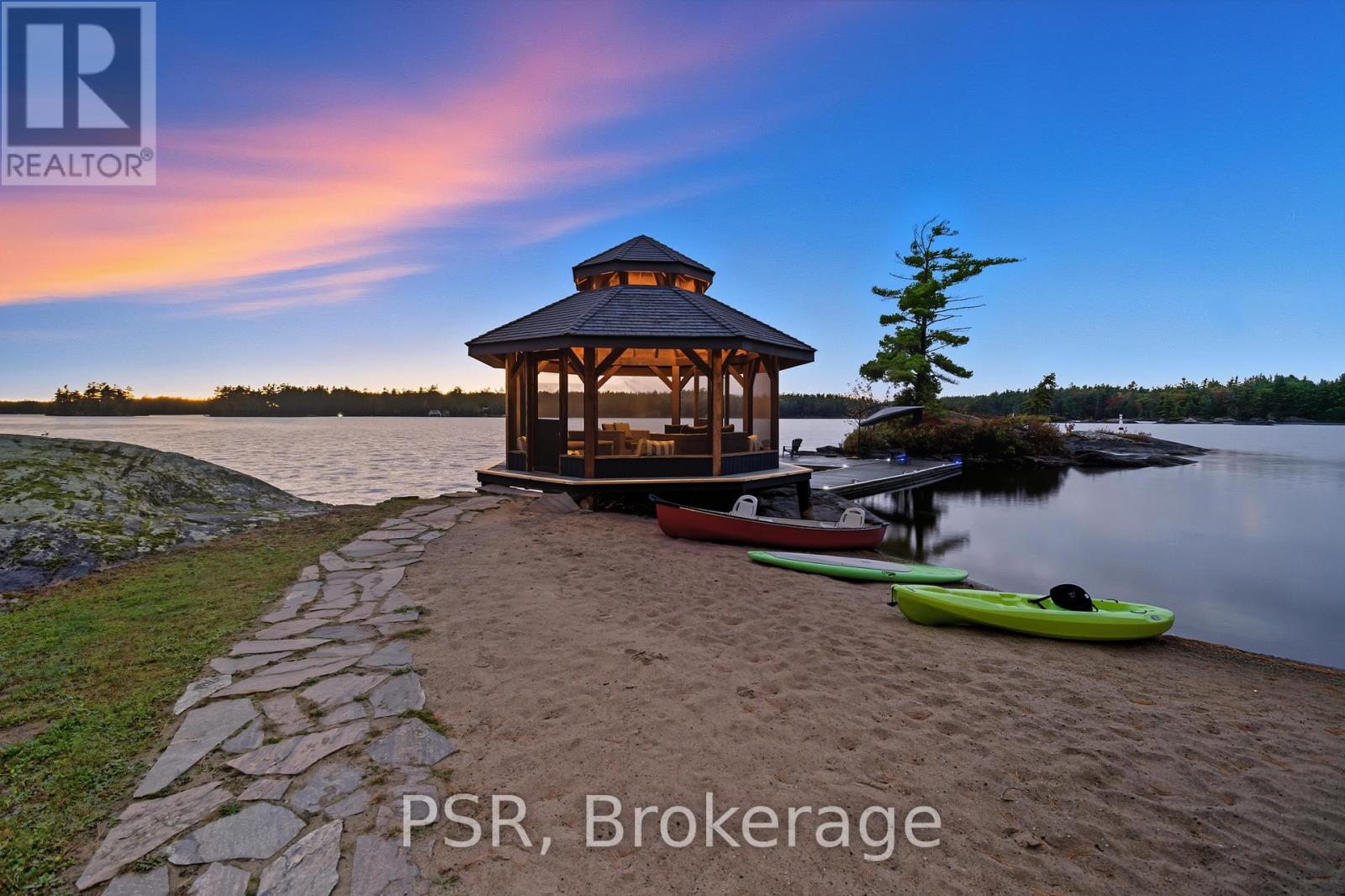 1069 White Eagle Road, Gravenhurst, Ontario  P0E 1G0 - Photo 8 - X12455602