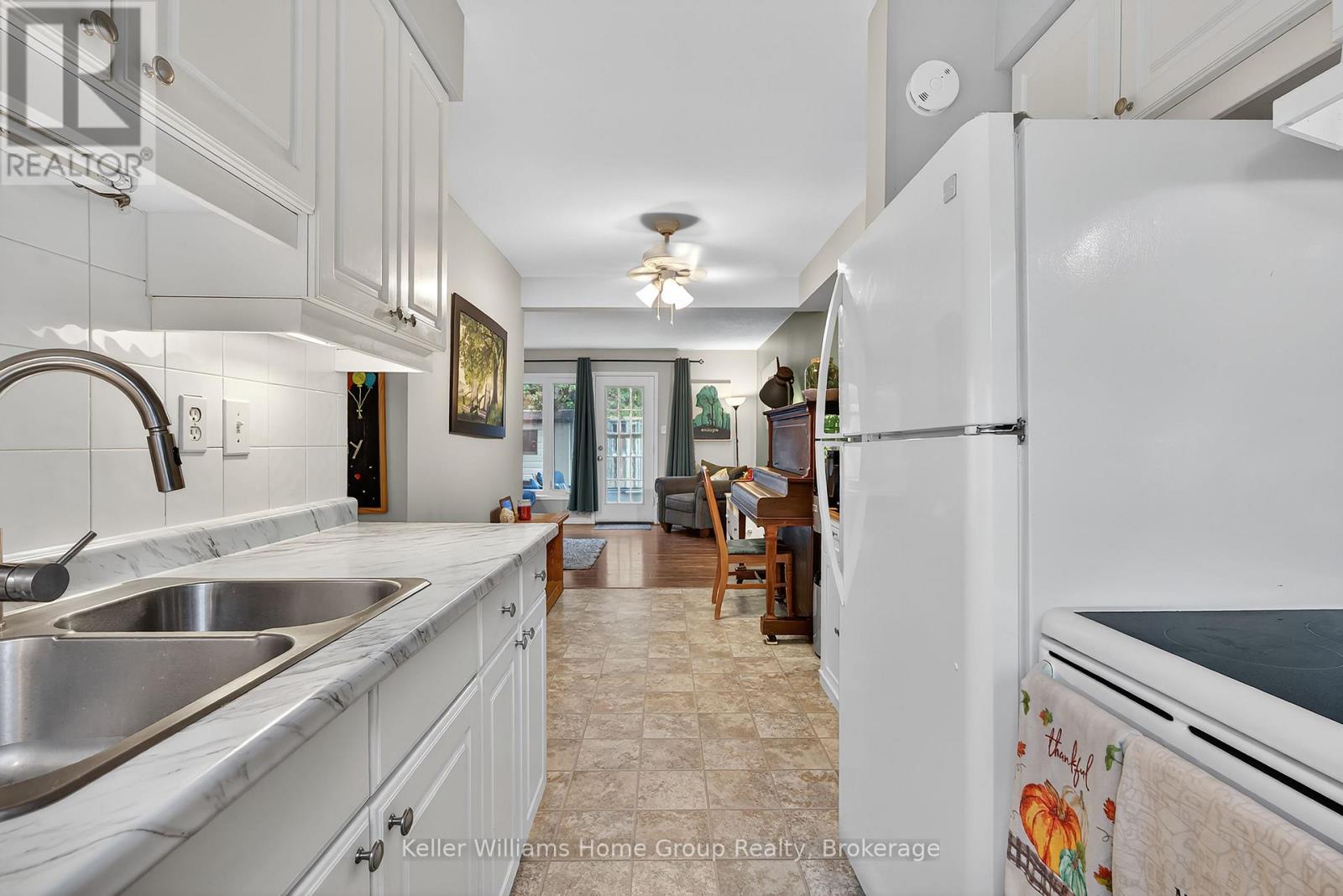 25 - 206 Green Valley Drive, Kitchener, Ontario  N2P 1G9 - Photo 14 - X12455607