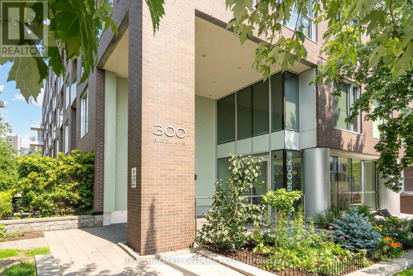 318 - 300b Lett Street, Ottawa, Ontario  K1R 0B8 - Photo 2 - X12455596