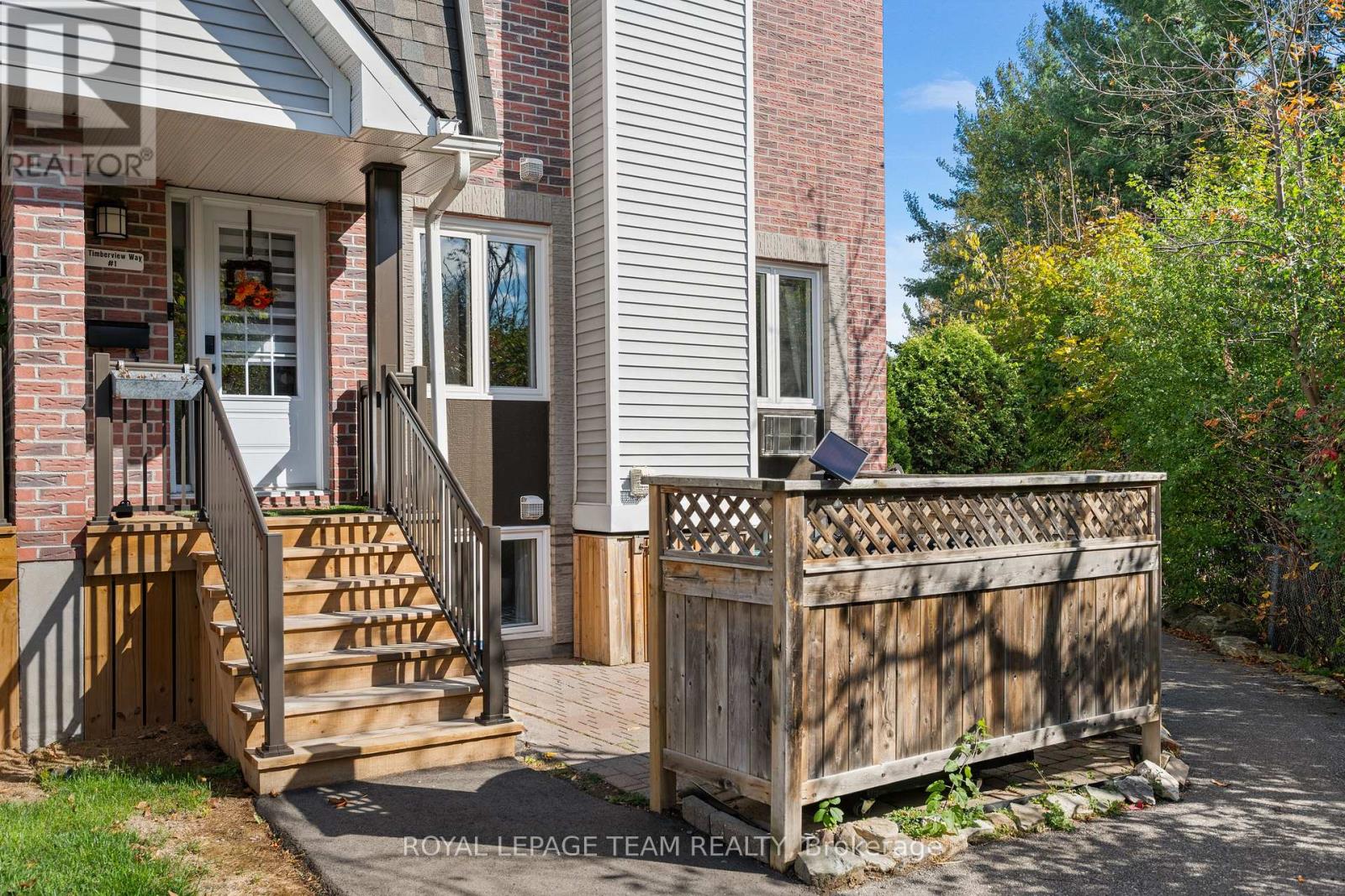1 - 5 TIMBERVIEW WAY, Ottawa, Ontario