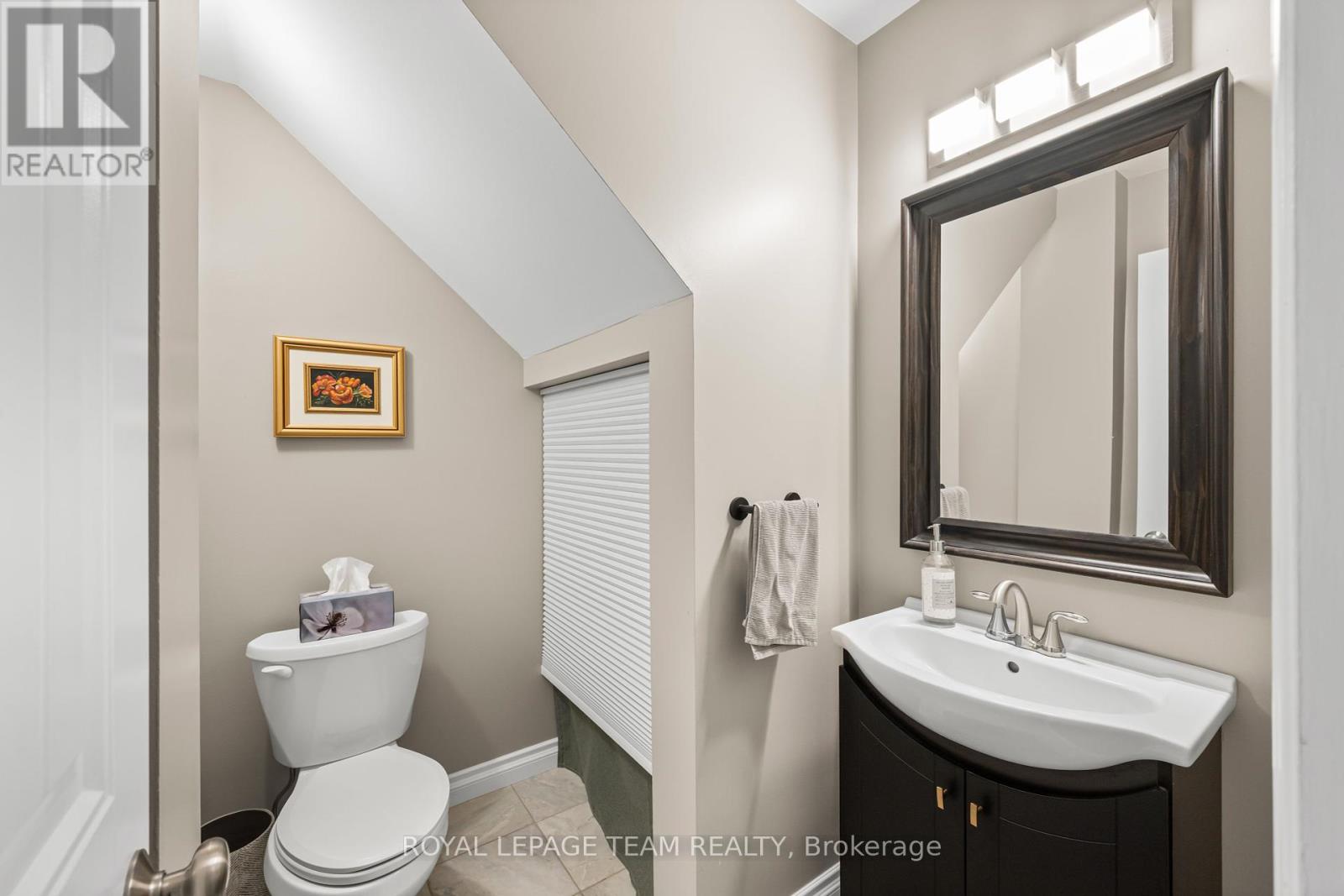 1 - 5 Timberview Way, Ottawa, Ontario  K2H 9M6 - Photo 14 - X12455604